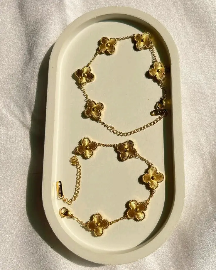 Quality Gold-Toned Fashion Jewelry thumbnail 5