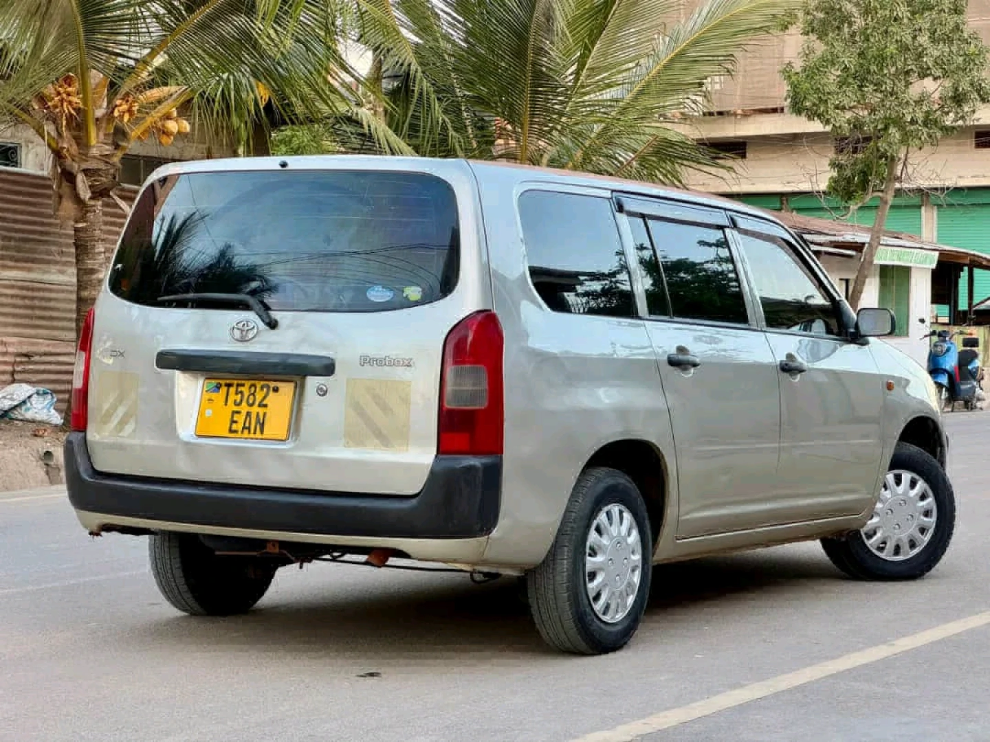 Toyota Probox Van 2006 Model Full AC thumbnail 2