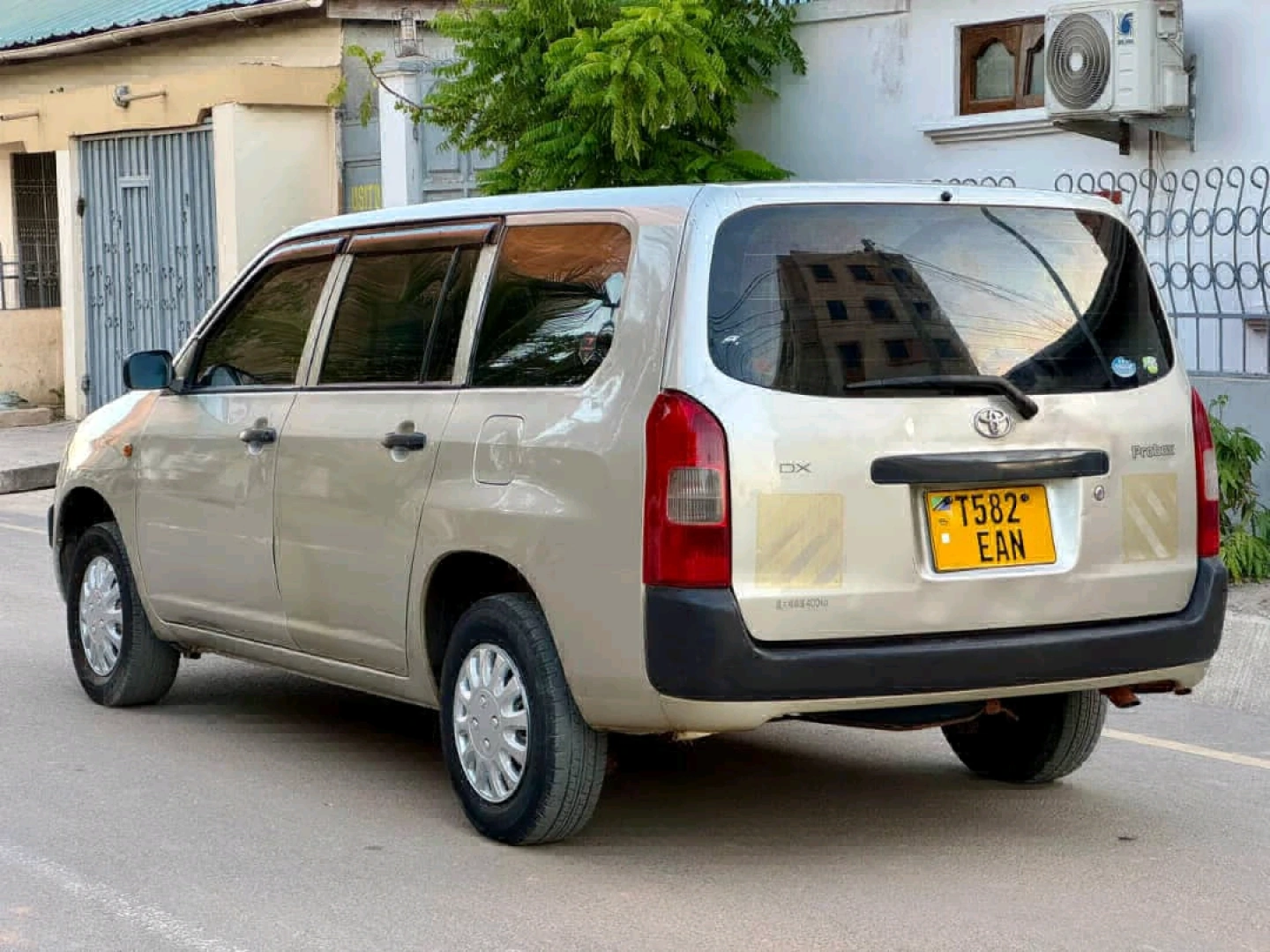 Toyota Probox Van 2006 Model Full AC thumbnail 3