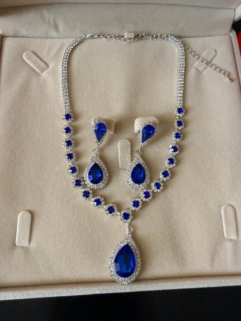 Best Quality Heart Shape Jewellery Set thumbnail 7
