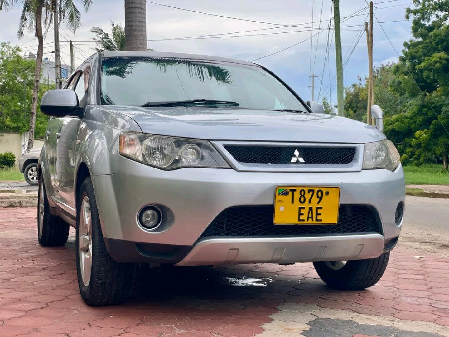 Mitsubishi Outlander SUV 2009, Automatic, EAE thumbnail 5
