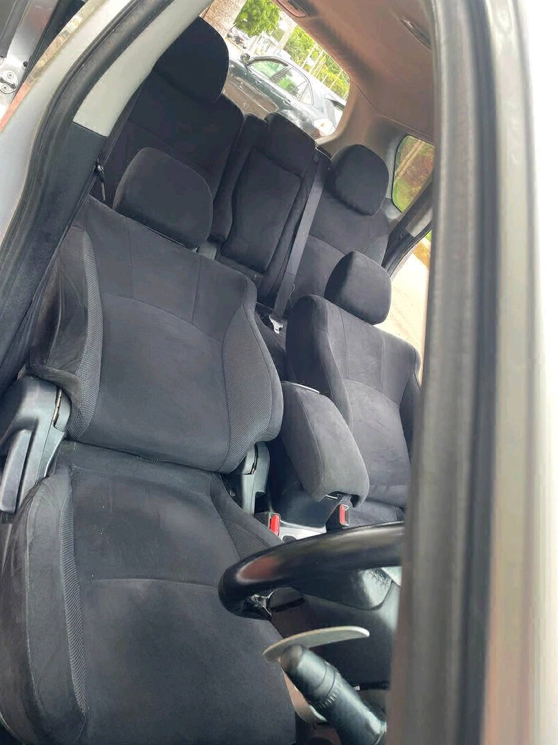 Mitsubishi Outlander SUV 2009, Automatic, EAE thumbnail 7