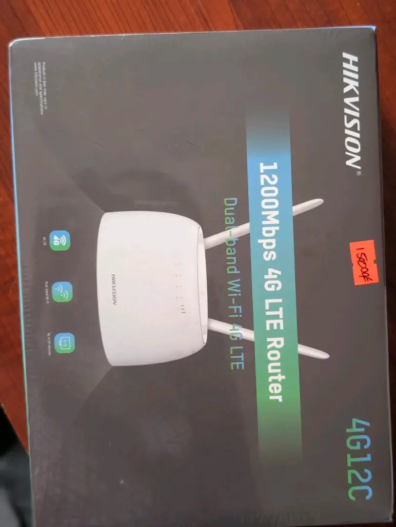 Hikvision 4G LTE Dual Band Router (64 Users) thumbnail 7