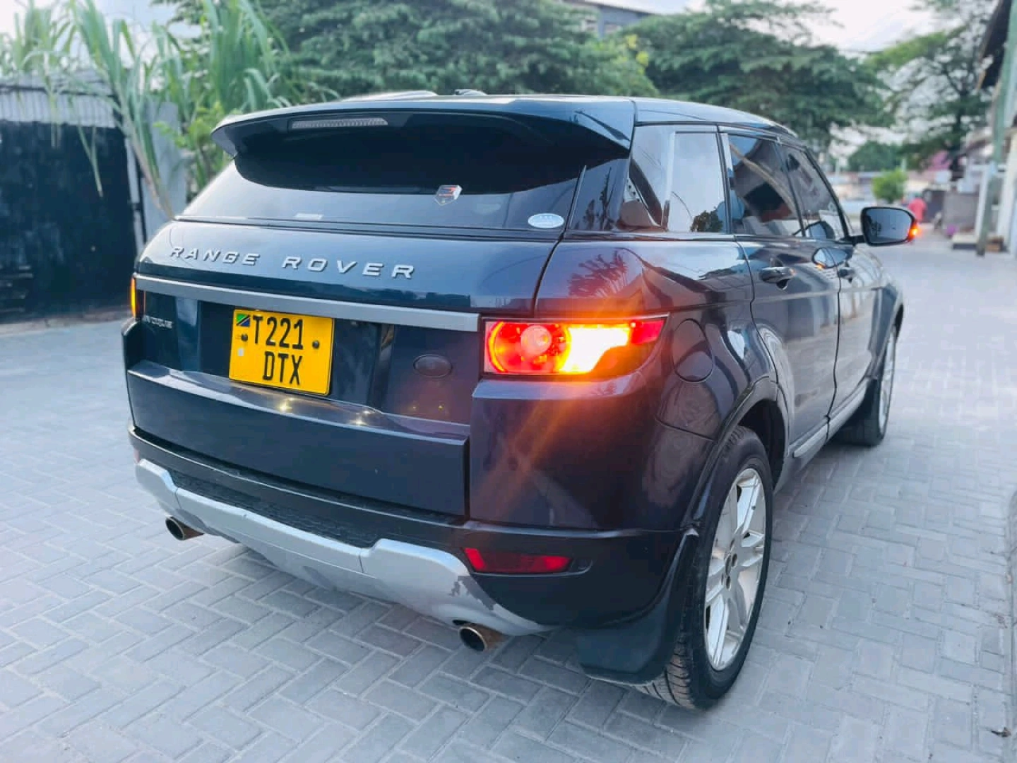 Range Rover Evoque 2013 Quick Sale DTX thumbnail 9